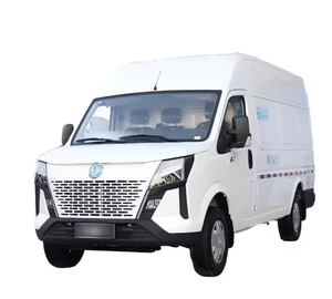 PRÊT À EXPÉDIER SUV d'occasion avec pneus Turbo R19, intérieur clair, transmission automatique, véhicule polyvalent, état impeccable - Product Image 1