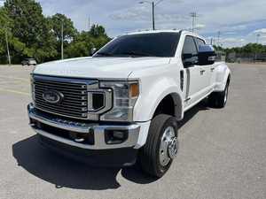 Camioneta Ford F-450 2024 >8L FX4 Turbo Diésel, Transmisión Automática, Asientos de Cuero, Neumáticos R18, Interior Oscuro, Volante a la Izquierda - Product Image 2