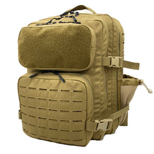 Sac à dos de haute qualité en polyester 600D 30L Molle personnalisé découpé au laser avec logo et fermeture à glissière antivol pour l'extérieur pour un usage quotidien - Product Image 2