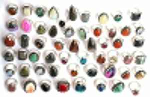 Accessoires de mode Bague en argent 925 naturel Meilleur mélange de pierres Nouveaux modèles pour femmes et hommes d'Inde - Product Image 4