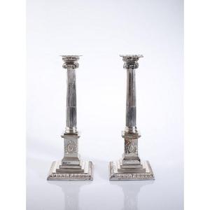 Bougeoir en aluminium fabriqué à la main finition argentée pièce maîtresse parfaite pour table à manger salon et fêtes - Product Image 3