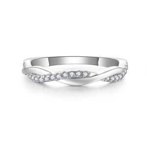 Anillo de Compromiso y Matrimonio de Plata de Ley 925 Personalizado, con Diamantes VVS, Moissanita, Forma de Ola, Media Pavimentación, Diseño de Enredaderas Trenzadas - Product Image 1