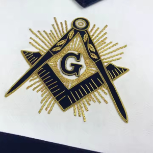 Badge maçonnique brodé haut de gamme avec logo personnalisé, coutures durables et attache à épingle de sûreté pour la mode et les activités de plein air - Product Image 6