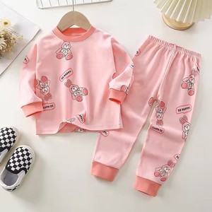 Ensemble tendance printemps pour enfants : survêtement moderne à capuche et pantalon pour garçons et filles – Style urbain - Product Image 5