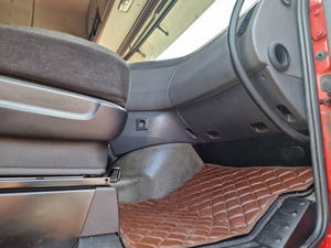 2015 DAF XF 440 Euro 2 Unidad de Tractor de camiones pesados para transmisión manual diésel 6x4 LHD 351-450hp >50T Capacidad de carga - Product Image 6