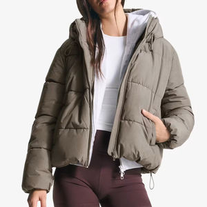 Veste pour femmes, entièrement personnalisable, pour temps froid, logo personnalisé, doudoune pour femmes, épaisse, tendance, chaude, doudoune pour femmes, pour l'extérieur - Product Image 1