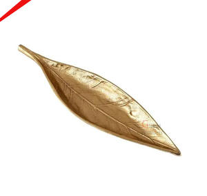 Plateau de service fini doré Plateau de service en forme de coquillage - Product Image 4