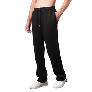 Pantalons de survêtement pour homme, style de vie actif, tissu doux au toucher, coupe extensible et confort tout au long de la journée pour la salle de sport, les voyages et les vêtements décontractés - Product Image 3