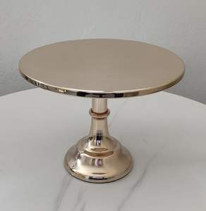 Functional Metal Cake Stand Perfect For Protecting Cakes While Maintaining Attractive Display And Presentation - Product Image 1