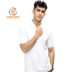 Polo de piqué de algodón elástico verde bosque 100% de corte regular con logotipo bordado personalizado con tapeta de botón oculta y costilla - Product Image 1