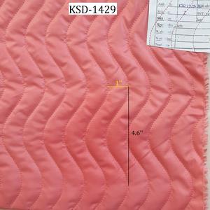 Acolchado de alta calidad 100% poliéster KSD 1429 2-5 capas con patrón bordado respetuoso con el medio ambiente para hoteles en Vietnam - Product Image 1