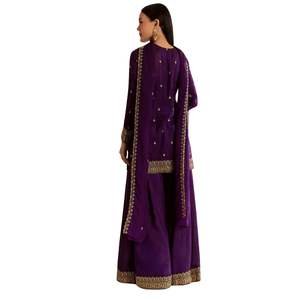 Ensemble Kurta en soie violette avec Zari Butti et travail à la frontière Vente en gros Vêtements ethniques pour femmes OEM Usine de vêtements Fournisseur en vrac Mode - Product Image 5