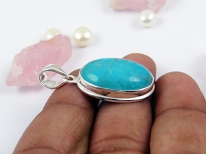 Vente en gros de pendentif en pierre précieuse turquoise en argent sterling 925 bijoux fins collier pendentif avec timbre 925 bijoux pendentif en argent - Product Image 3