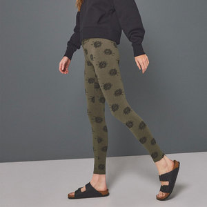 Leggings de yoga personnalisés pour femmes, taille haute, couleur unie, décontractés, longueur intégrale, tricotés, séchage rapide, respirants, commande en gros, marque privée, tous modèles - Product Image 4