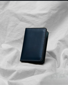 Portefeuille d'affaires classique fabriqué à la main pour hommes court sécurisé en cuir tanné végétarien élégant prix de gros - Product Image 1