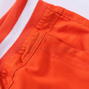Short de surf à séchage rapide pour hommes, polyester extensible, motif uni, maillots de bain de plage décontractés, vêtements de plage en gros, style satin - Product Image 3