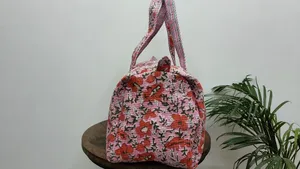 กระเป๋าดัฟเฟิลบล็อกด้วยมือทำจากผ้าฝ้ายแบบอินเดียกระเป๋าเดินทางสไตล์โบฮีเมียนไม่เหมือนใคร & กระเป๋าเดินทางสำหรับสัปดาห์ - Product Image 2