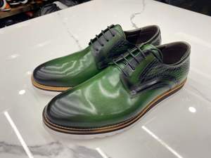 รองเท้าหนังผู้ชายแบบทางการ ลายพิเศษ พื้นกันลื่น - Product Image 2