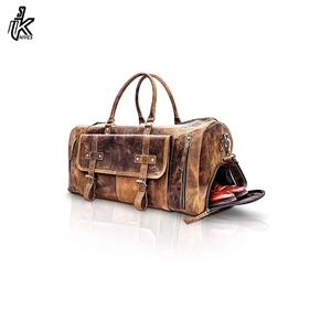 Sac de voyage en cuir véritable pour femme, modèle 2023, taille cabine, unisexe, en vente - Product Image 6