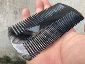 Peine de barba negro hecho a mano de alta calidad de HF Crafts, peine de cuerno de estilo Animal de doble cara para uso doméstico, último diseño pulido bajo - Product Image 5