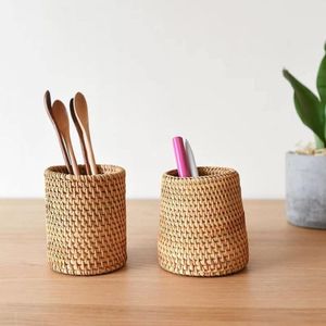 Panier de haute qualité pour usage domestique fabriqué en rotin au Vietnam - Product Image 2