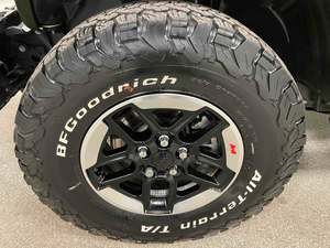 Jeep Wrangler Unlimited Rubicon 2020 / Disponible à la vente avec faible kilométrage, moteur essence, véhicule bien entretenu et sans accidents - Product Image 5