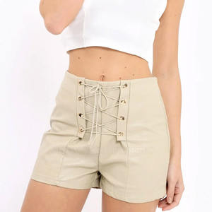 Shorts en cuir pour femmes de couleur unie Shorts en cuir pour femmes à vendre fabriqués au Pakistan - Product Image 2