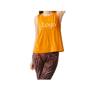 Top Deportivo Corto Transpirable de Compresión para Mujer con Logotipo Personalizado, Top Deportivo con Sujetador Deportivo Incorporado y Acolchado - Product Image 4