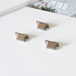 Tirador de perilla de armario de aleación de Zinc rectangular minimalista para dormitorio, armario, cocina, muebles de baño para sala de estar y comedor - Product Image 3