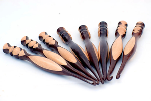 Ensemble de crochets en palissandre fabriqués à la main Outils de crochet artisanaux Outils de crochet artisanaux uniques pour le tricot - Product Image 4