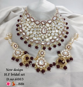 2024 dernière conception femmes haute qualité plaqué or perle collier ras du cou ensemble pour les femmes - Product Image 4