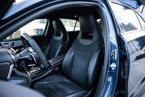 รถมือสองสภาพดี รับรองความสะอาด ปี 2020 Mercedes-AMG A35 Hatchback เกียร์อัตโนมัติ เทอร์โบ เบาะหนัง แร็คหลังคาอะลูมิเนียม ล้อแม็ก R19 พวงมาลัยซ้าย - Product Image 2