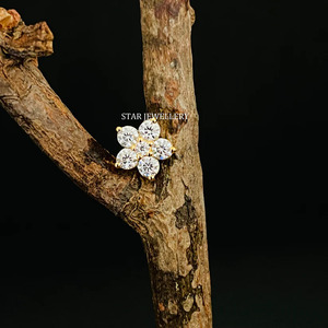 Goujon de fleur en diamant naturel en or massif 14 carats pour piercing d'oreille bijoux fins. - Product Image 3