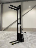 린데 전동 팔레트 스태커 1500mm 포크 3단 마스트 솔리드 타이어 실내용 신형 수소 연료전지 4X4 구동 수동