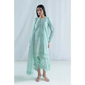 Ensemble 3 pièces en dentelle brodée avec bordures et dupatta en soie FE-52079 - Product Image 4