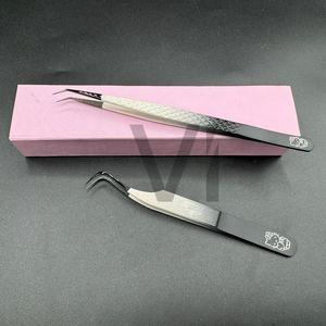 Pinzas de extensión de pestañas profesionales con empuñadura de diamante con logotipo personalizado nuevo al por mayor pinzas de pestañas de Hello Kitty de acero sostenible - Product Image 4