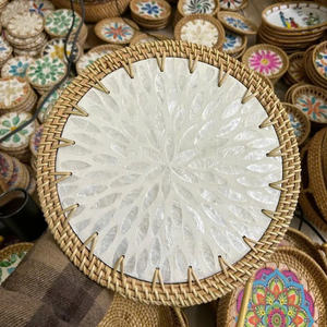Sous-verre en rotin fait main avec mosaïque de nacre brute de qualité supérieure, vente en gros directe d'usine, logo personnalisé, Vietnam - Product Image 3