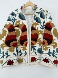 Chaqueta de bordado Suzani hecha a mano, abrigo corto de algodón bohemio, chaqueta Suzani vintage, Suzani Chaqueta corta, tela TNT - Product Image 3