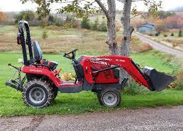 Tractor Massey Ferguson GC2400 4x4 2WD con Cargador Frontal, Quitanieves, Plataforma de Corte Central, Bomba de 20 HP, Maquinaria Agrícola - Product Image 6
