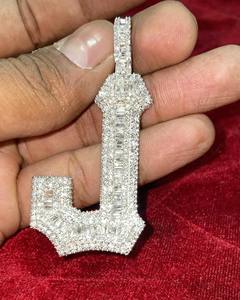 Colgante con Inicial Personalizada de Diamante Moissanite VVS de Estilo Popular, con Baño de Oro sobre Plata 925, Joyería de Lujo para Mujer a Bajo Precio - Product Image 3