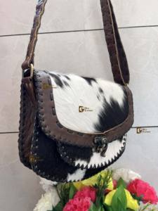 Sac à bandoulière élégant vintage à fermeture crochet et boucle Sac à bandoulière multi-usage pour femmes Vente chaude - Product Image 2