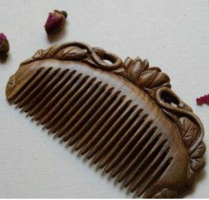 Peine de Madera Negro con Dientes de Bambú, Hecho a Mano Sostenible, con Mango de Cuerno Personalizado al por Mayor para el Cuidado del Cabello - Product Image 3