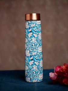 Elegante botella de agua de cobre para Fitness y bienestar Respetuoso con el medio ambiente Reutilizable a prueba de fugas Vasos de metal para uso diario - Product Image 5