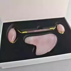 Rouleau de jade de massage du visage facile à utiliser de meilleure qualité avec pierre de guérison pour la peau et spa anti-stress disponible au prix d'usine - Product Image 2