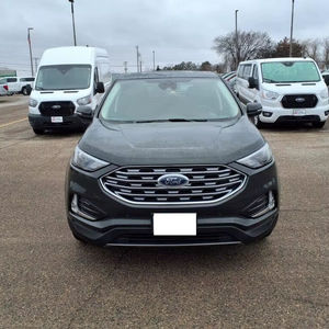 Nouveau/Occasion 2024 Ford Edge Titanium AWD SUV Moteur essence 4.1-6L Boîte automatique Sièges en cuir Toit ouvrant Caméra arrière 360° 24 Ford Edge AWD - Product Image 1