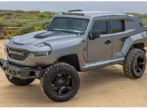 Rezvani Tank Turbodiesel V6 certifié 2022, système d'infodivertissement premium, SUV - Product Image 2