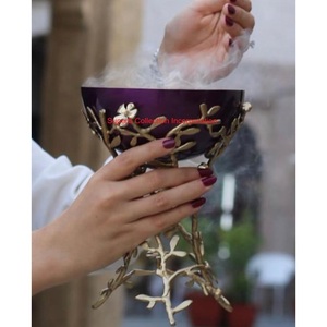 Quemador de incienso de metal con acabado dorado Premium con soporte de incienso con diseño de hoja para Bakhoor y aromaterapia a un precio excelente - Product Image 3