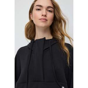 Sweat-shirt à demi-zip avec poche et texture douce - Product Image 3