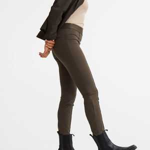 Ropa deportiva personalizada al por mayor de Pakistán para mujer, ropa deportiva para entrenamiento, ropa de yoga, ropa deportiva - Product Image 2