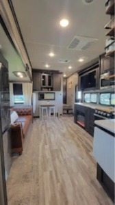 FOURNISSEUR DE CAMPING-CAR D'OCCASION 2021 Grand Design Reflection 28 BH Fifth Wheel - Product Image 6